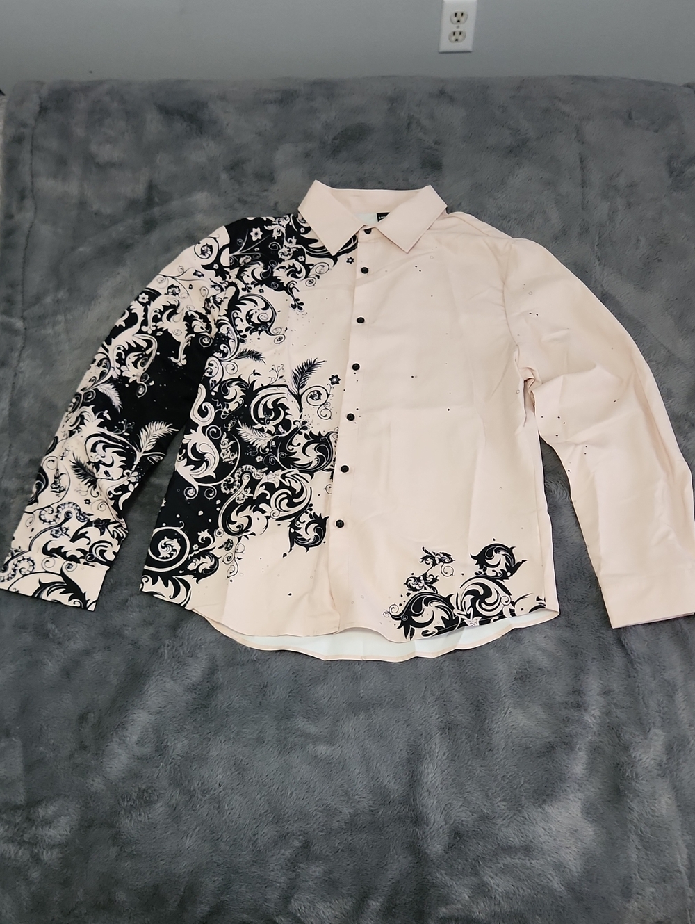 SHEIN Black & Cream Ornamental Half-Print Button-Down Shirt